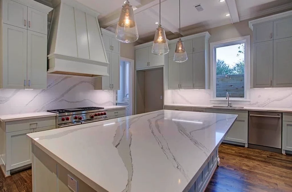 How to Choose the Perfect Quartz Countertop Color for Your Kitchen or Bathroom in 2025